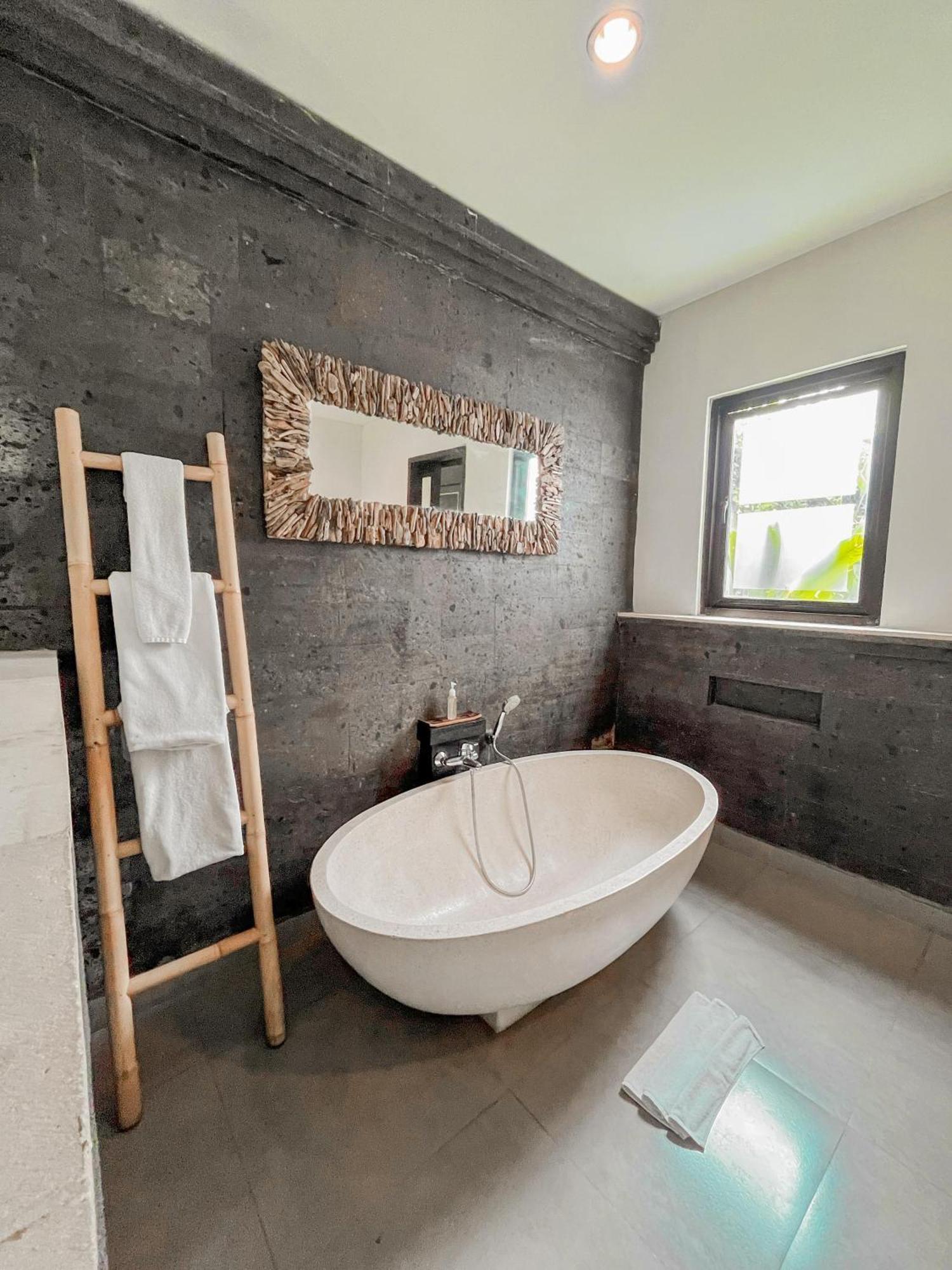 Agata Villas Seminyak Ngoại thất bức ảnh